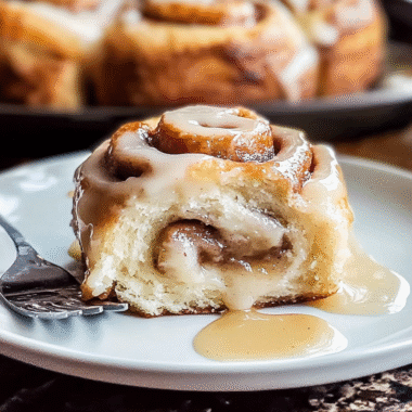 va20107 TikTik Cinnamon Rolls. Amateur photo from Pinterest was 47b4362f b77b 4833 a19e 988283e09643